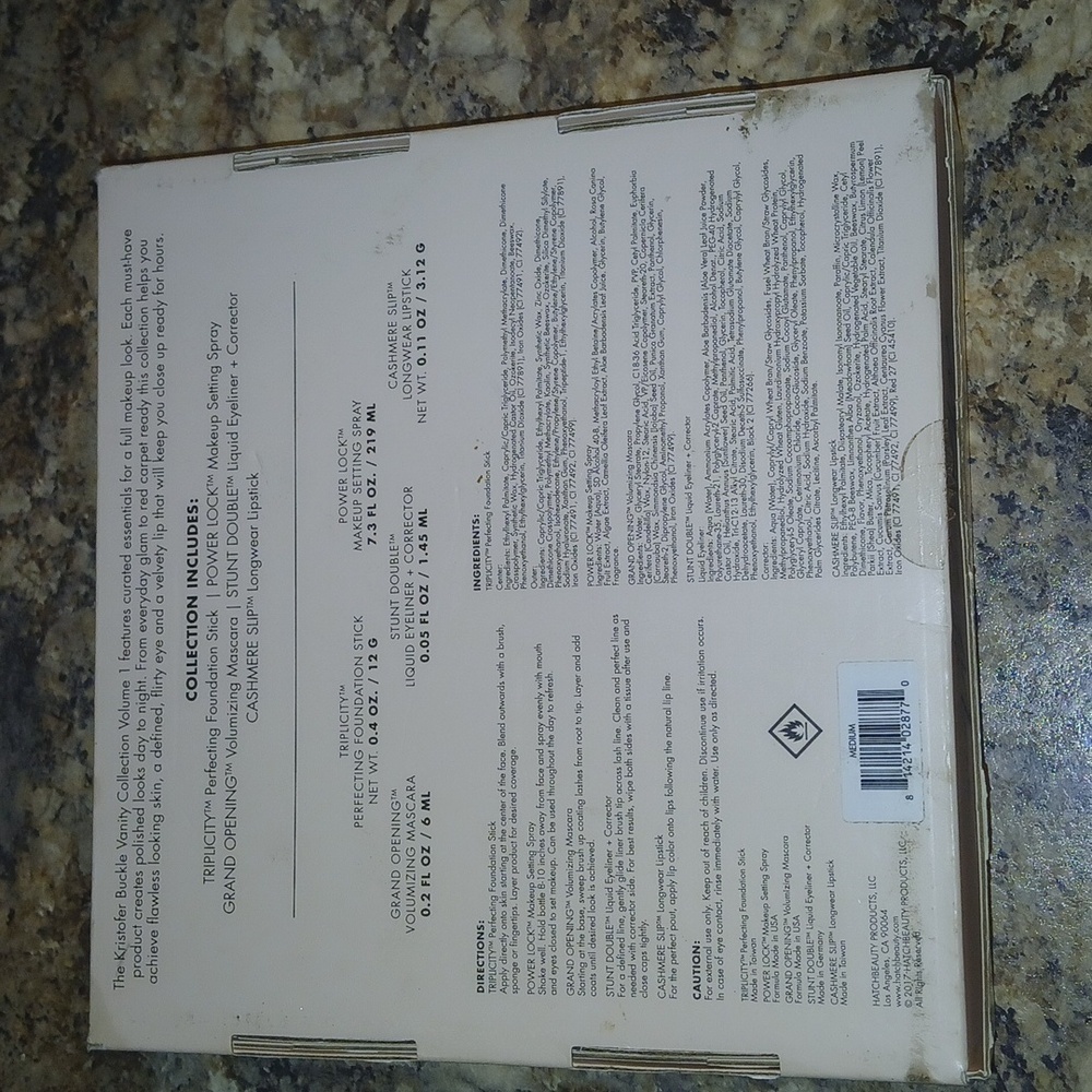 Kristofer Buckle Vanity Collection  Volume One Makeup Kit New - Picture 4 of 9